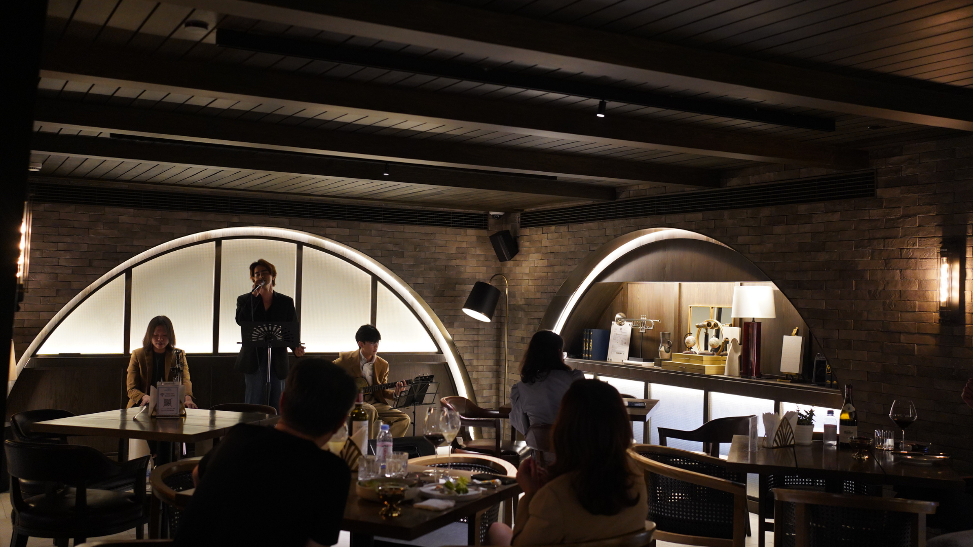 Live Band at The Cellar at Mahanakhon.png